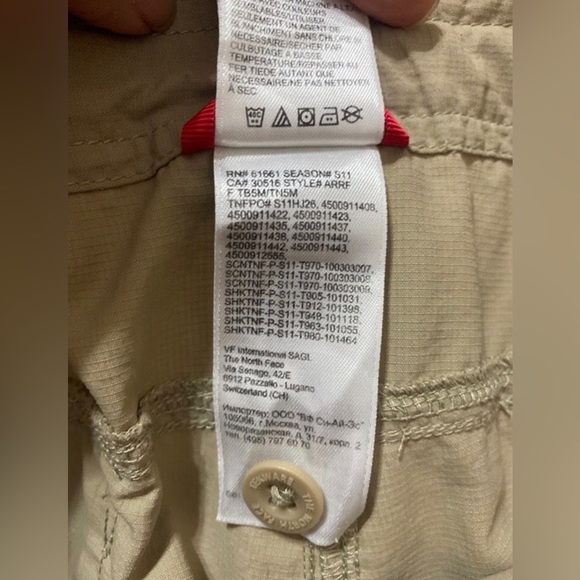 Northface shorts hiking ,camping ,outdoor recreational shorts women’s size 8 - Picture 5 of 7